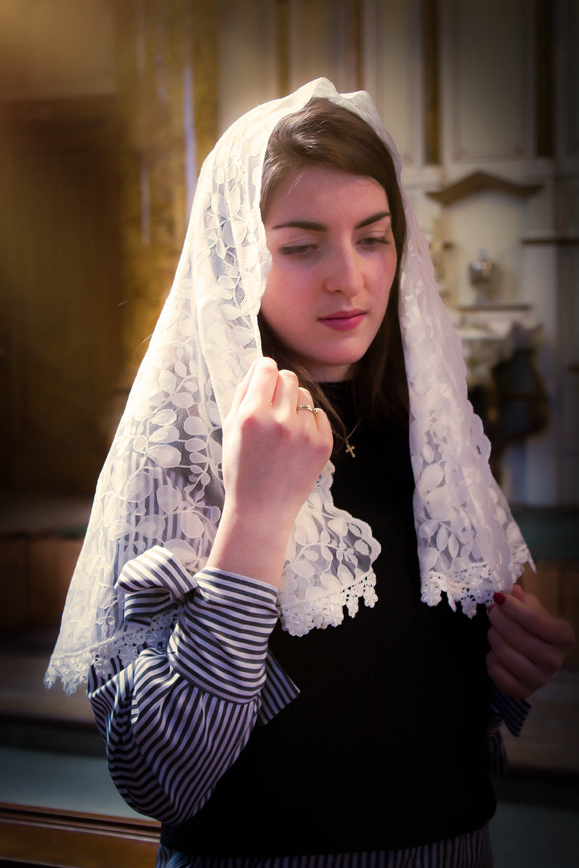 Church Veils: Large Mantilla Veils